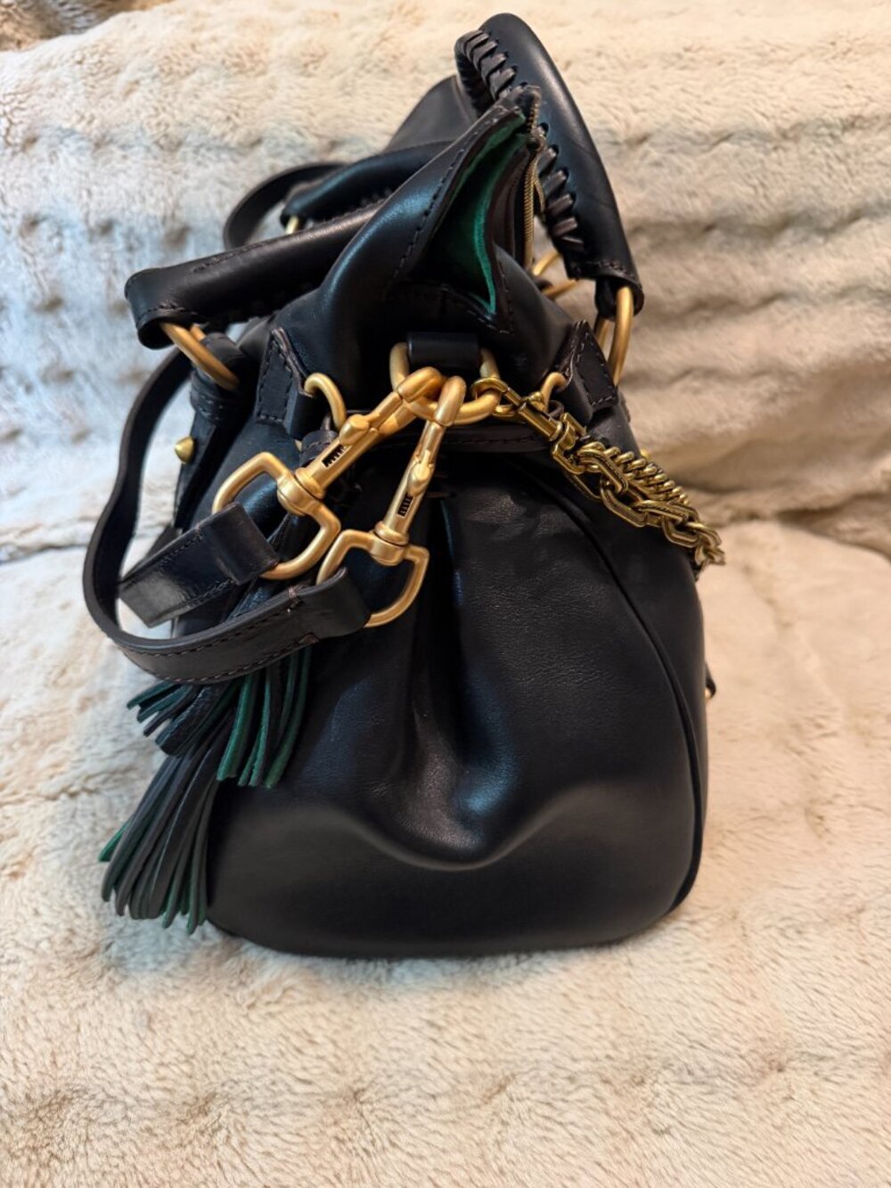 NWOT Dooney & Bourke Large Florentine Satchel Black with Chains - Picture 3 of 7